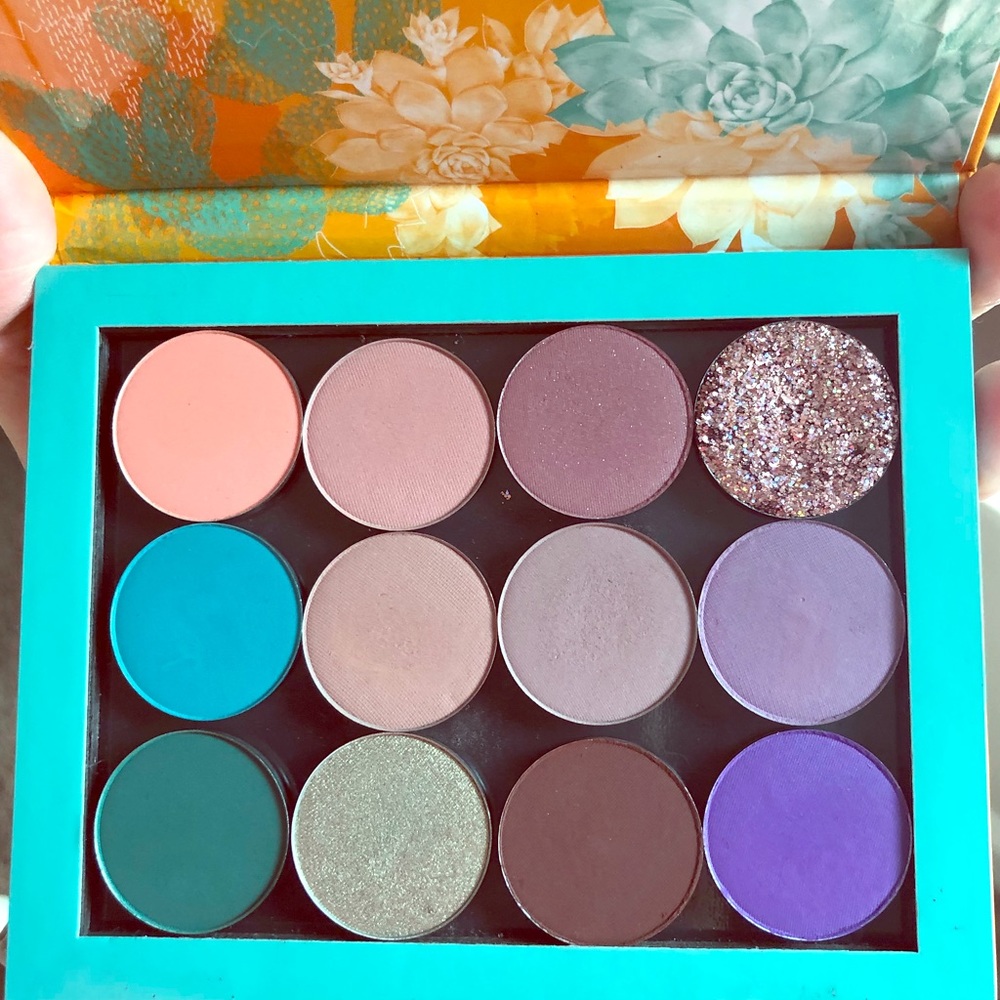 Colourpop BYOP eyeshadow palette